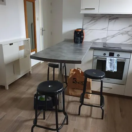 Apartament Apartments *