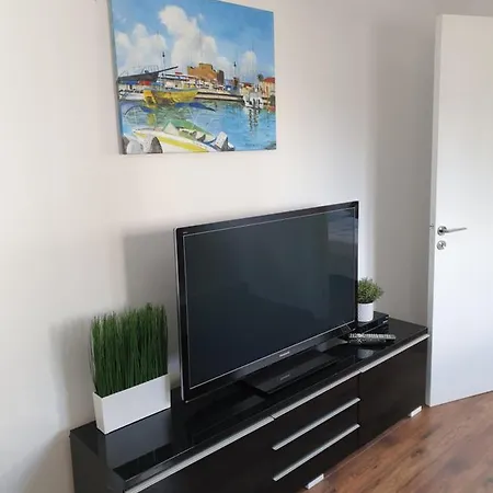 Apartments * 파포스