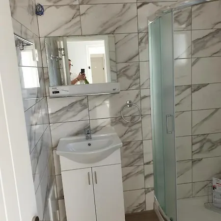 Apartments 아파트