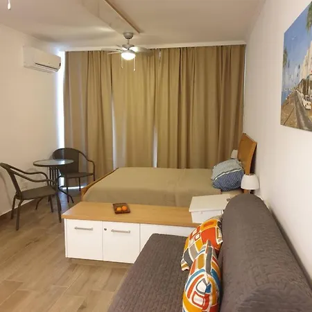 Apartments Apartament Pafos
